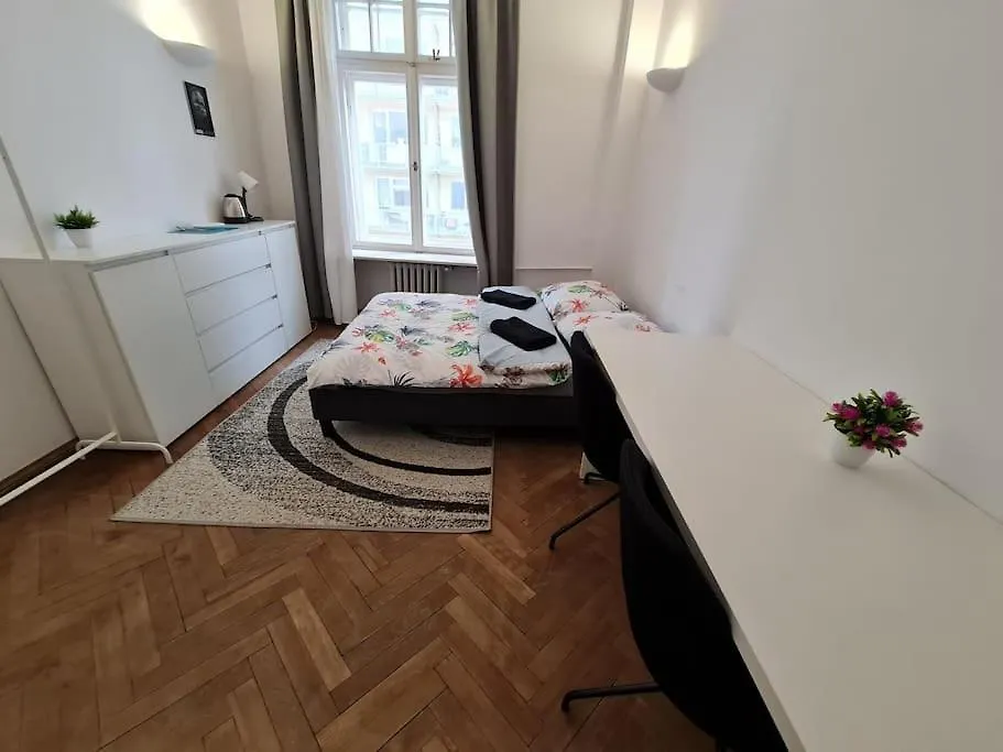 Apartment Fantastic Waw - Ok11 Room C Warsaw Poland